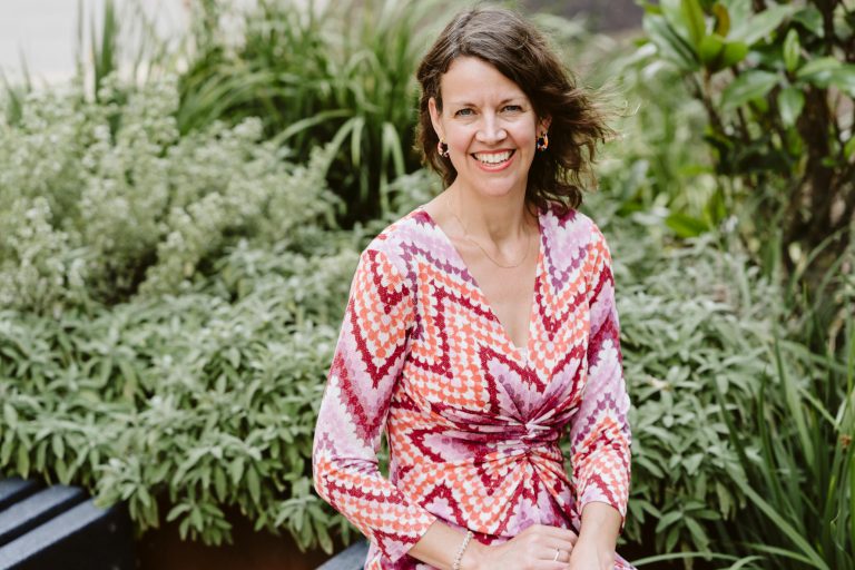 Karen Flower Photography. Brand session with a home organiser